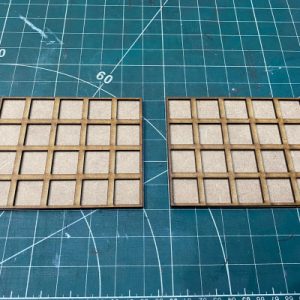 20 mm Movement Tray for 20 Troops to Convert 20 mm to 25mm.